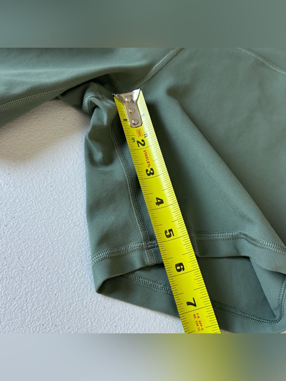 Lululemon Align High-Rise Short 6" Green Size 4 - Picture 10 of 11
